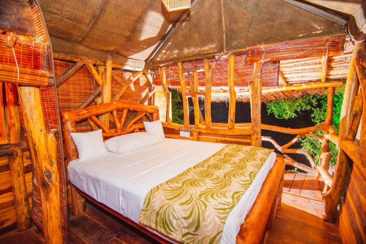 Sayon River & Eco Garden Hotel