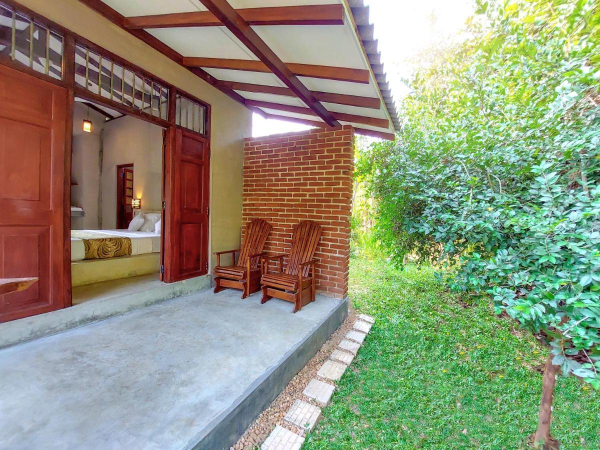 Sayon River & Eco Garden Hotel Monaragala